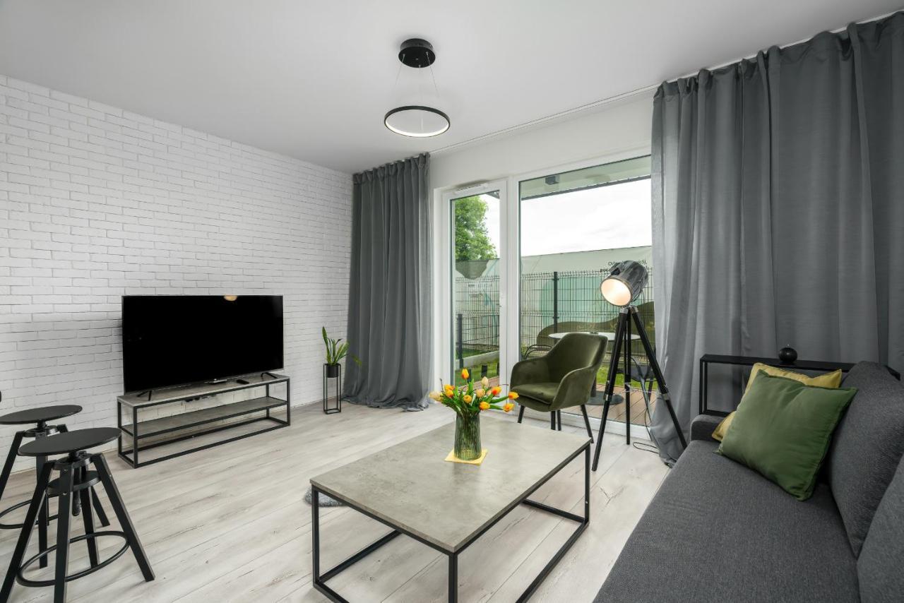 Esencja Apartments With Free Parking Garbary 104 By Noclegi Renters Poznań Extérieur photo