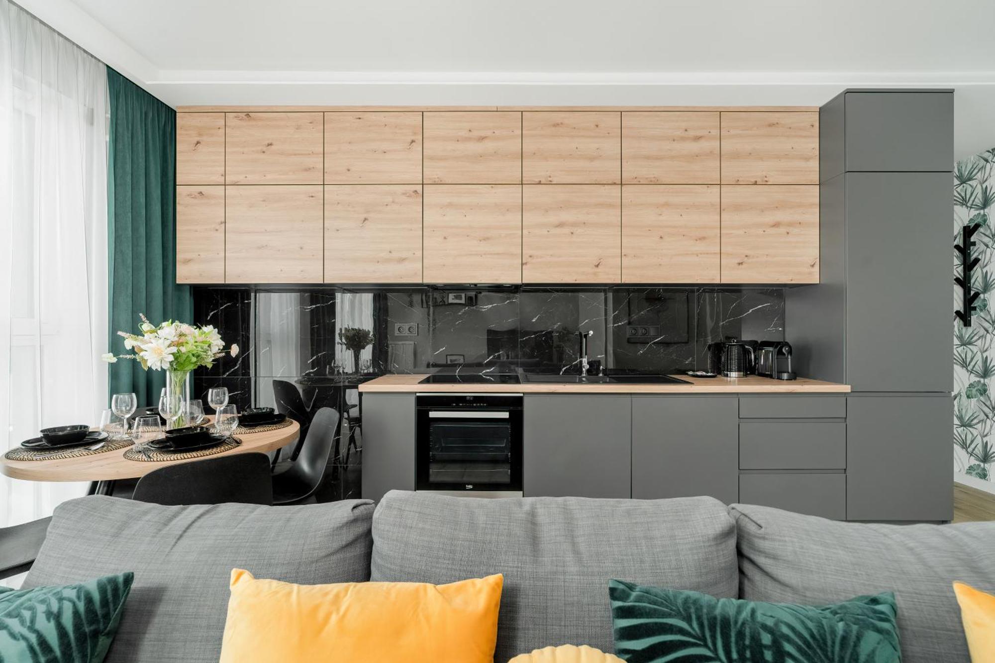 Esencja Apartments With Free Parking Garbary 104 By Noclegi Renters Poznań Extérieur photo